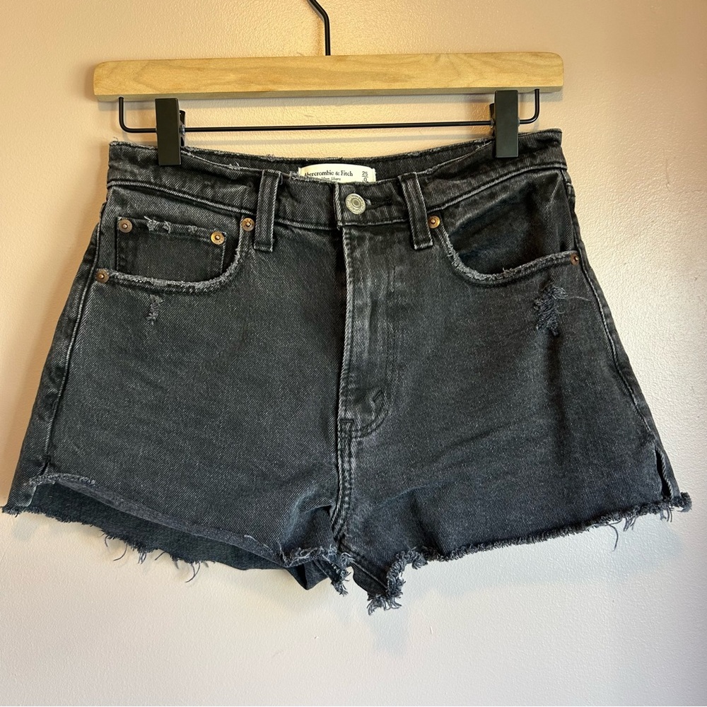 Abercrombie & Fitch The Mom Short Black Denim Cutoff Shorts Size 0